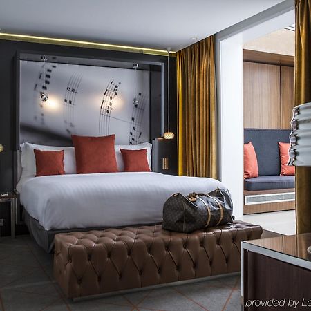 Hotel De Sers Champs Elysees Париж Екстериор снимка