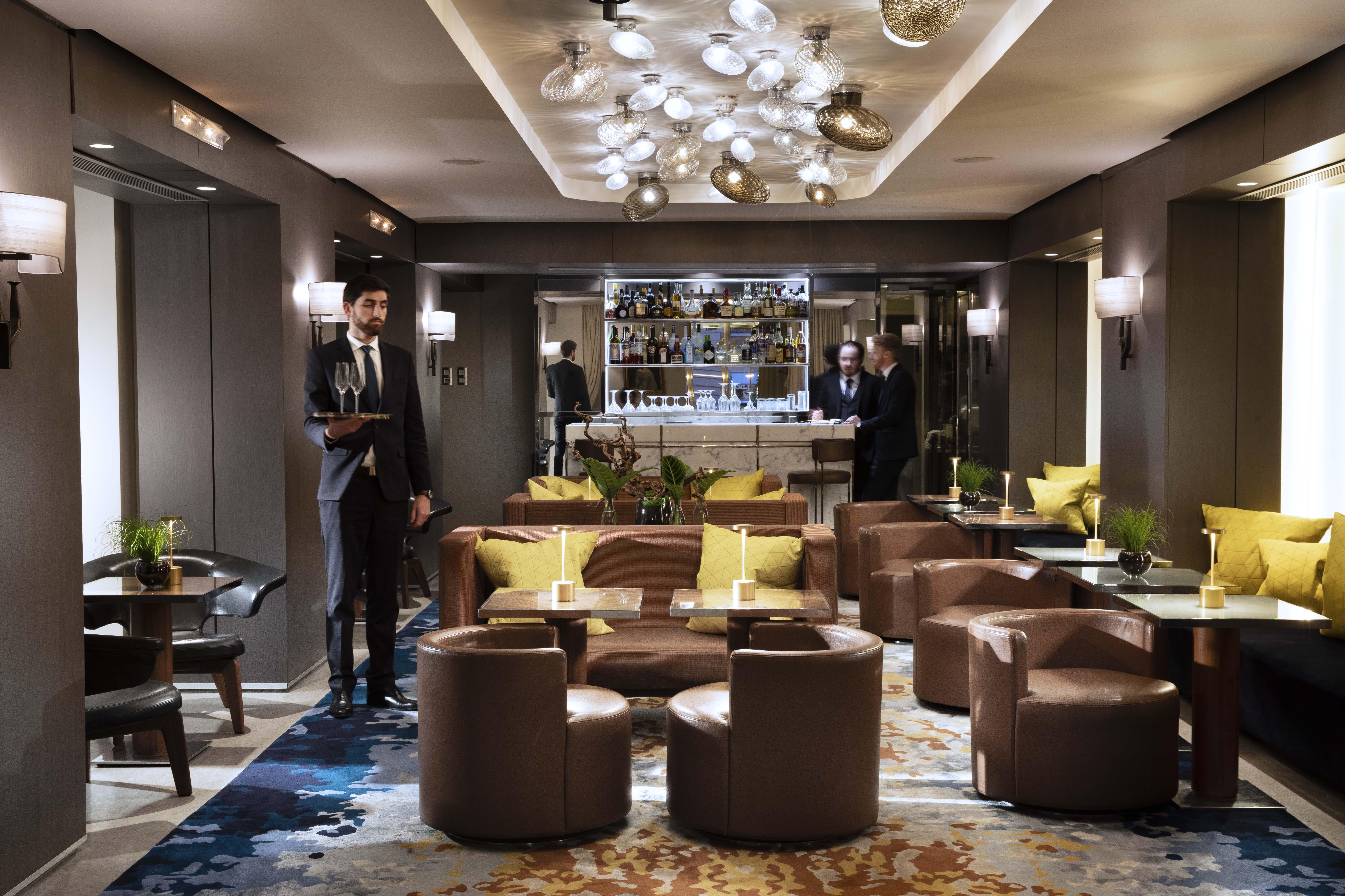Hotel De Sers Champs Elysees Париж Екстериор снимка