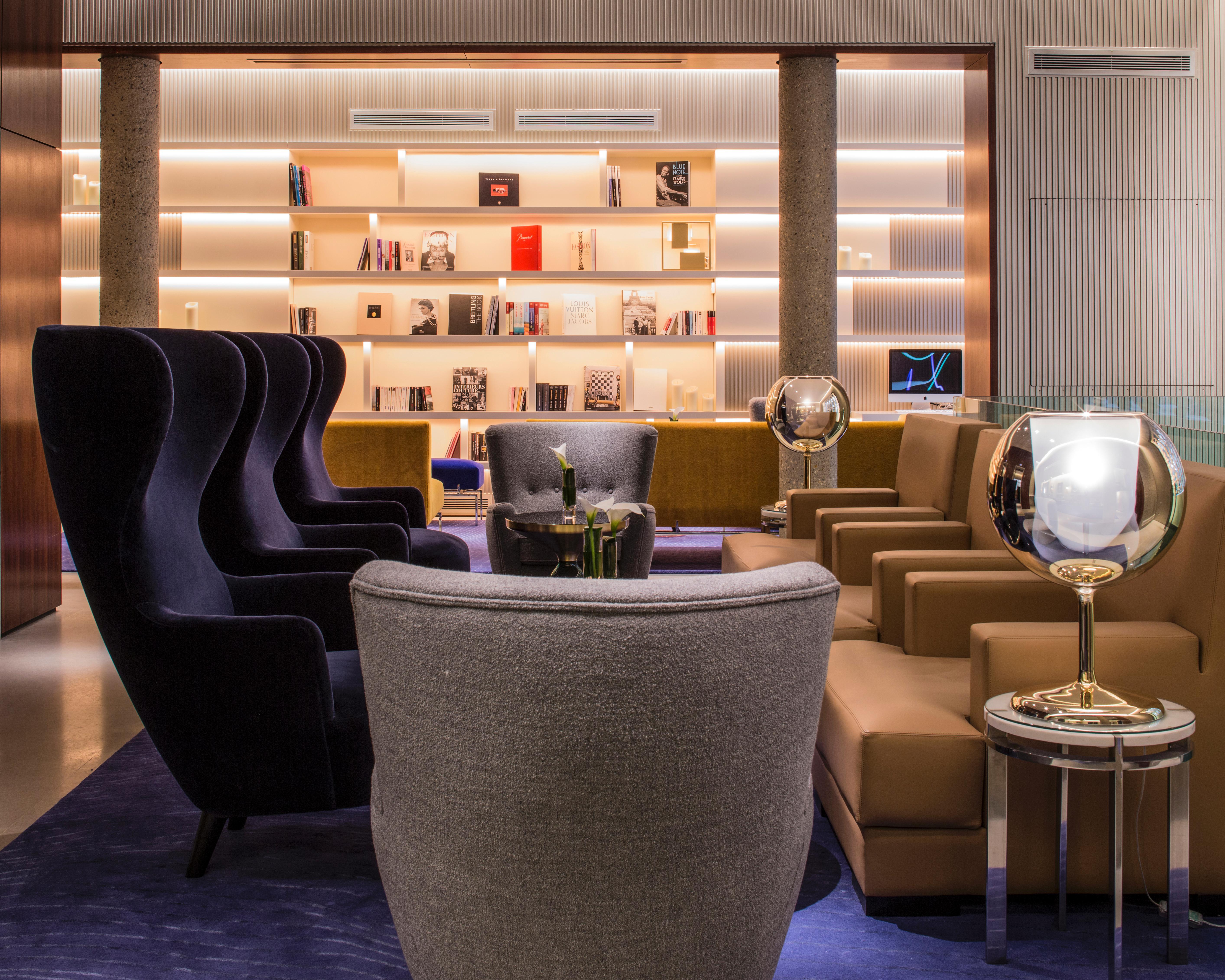 Hotel De Sers Champs Elysees Париж Екстериор снимка