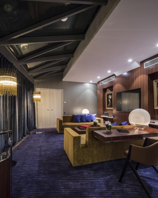 Hotel De Sers Champs Elysees Париж Екстериор снимка